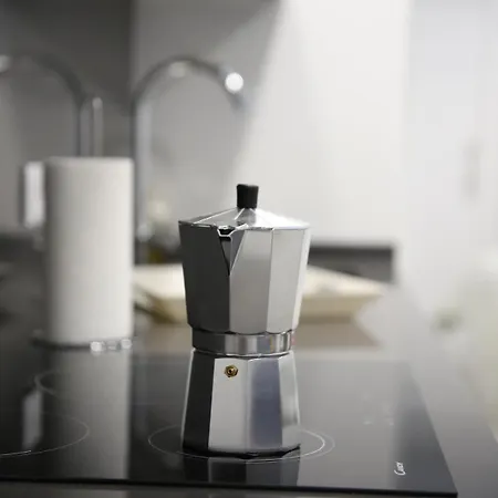 E&r-2 Plaza Espana Апартаменти